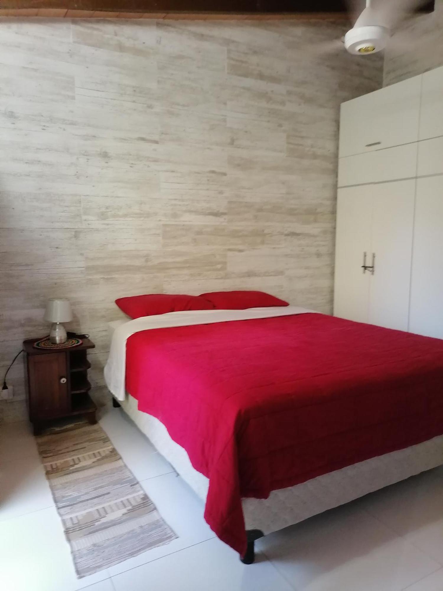 Granados Bed & Breakfast Asuncion Dış mekan fotoğraf